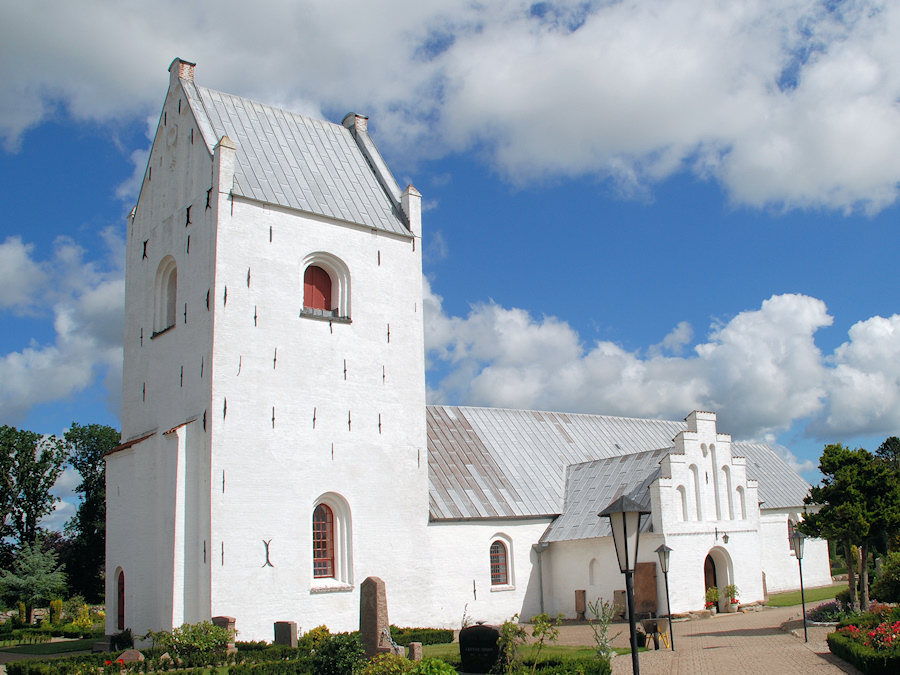 Albæk Kirke, Frederikshavn Provsti