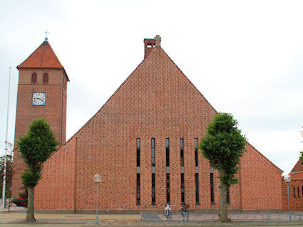 Brønderslev Kirke, Brønderslev Provsti