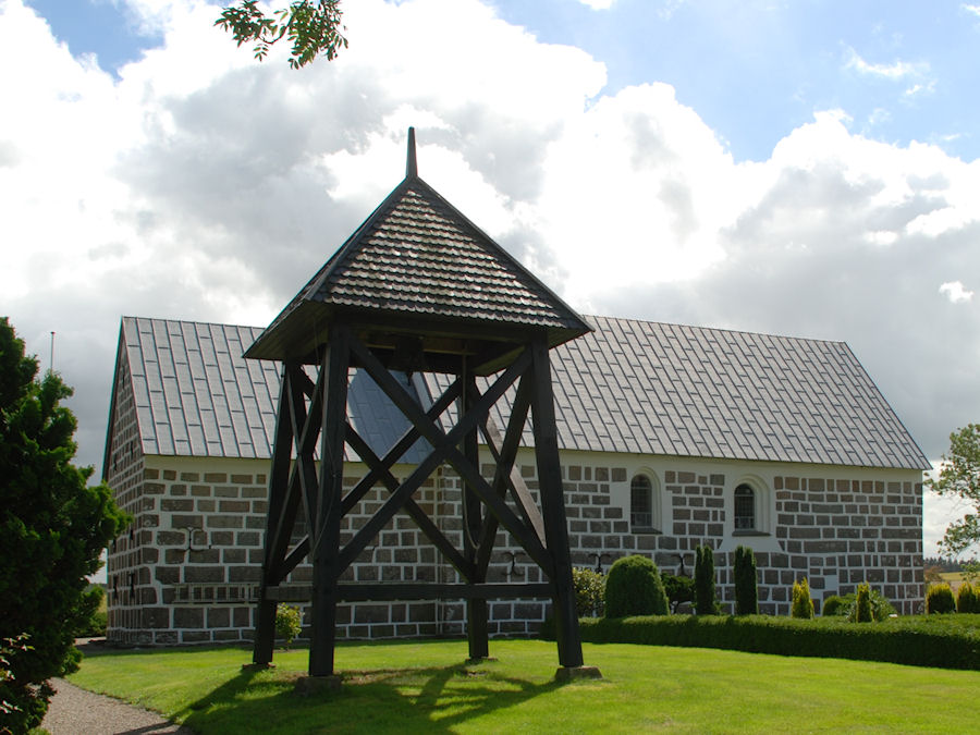 Sk�rum Kirke, Frederikshavn Provsti