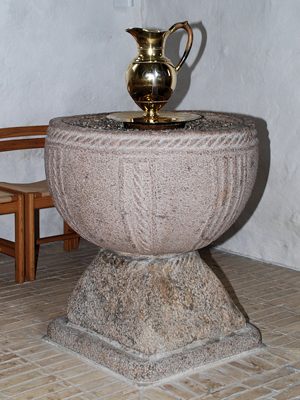 Ugilt Kirke, Hj�rring Nordre Provsti