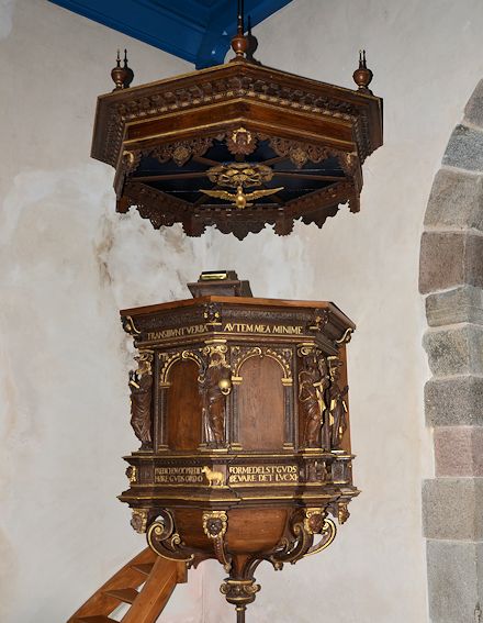 Gosmer Kirke,  Odder Provsti. All  copyright Jens Kinkel