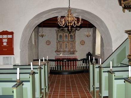 N�lev Kirke,  Odder Provsti. All � copyright Jens Kinkel