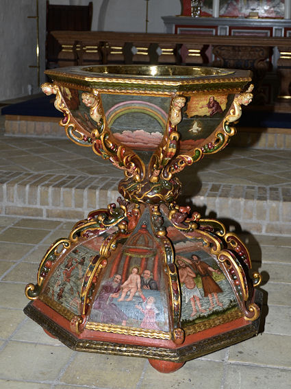Skellerup Kirke, Kerteminde Provsti. All � copyright Jens Kinkel