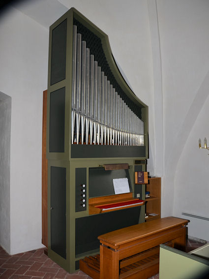 Ellested Kirke, Nyborg Provsti. All � copyright Jens Kinkel