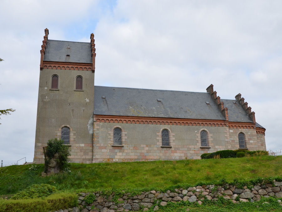 Herrested Kirke, Nyborg Provsti. All � copyright Jens Kinkel