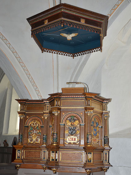 �rb�k Kirke, Nyborg Provsti. All � copyright Jens Kinkel
