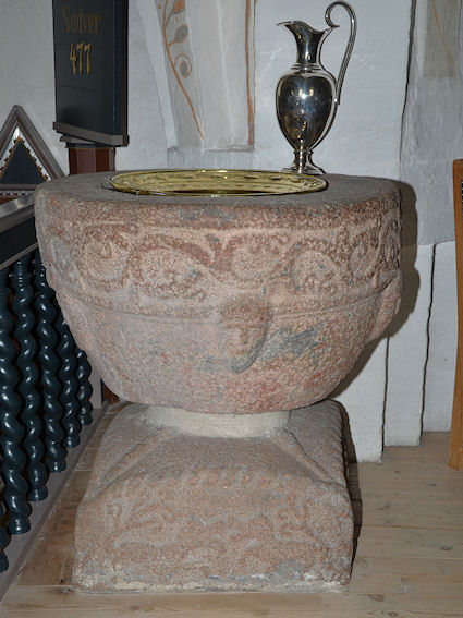 �rb�k Kirke, Nyborg Provsti. All � copyright Jens Kinkel