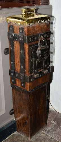 �rb�k Kirke, Nyborg Provsti. All � copyright Jens Kinkel