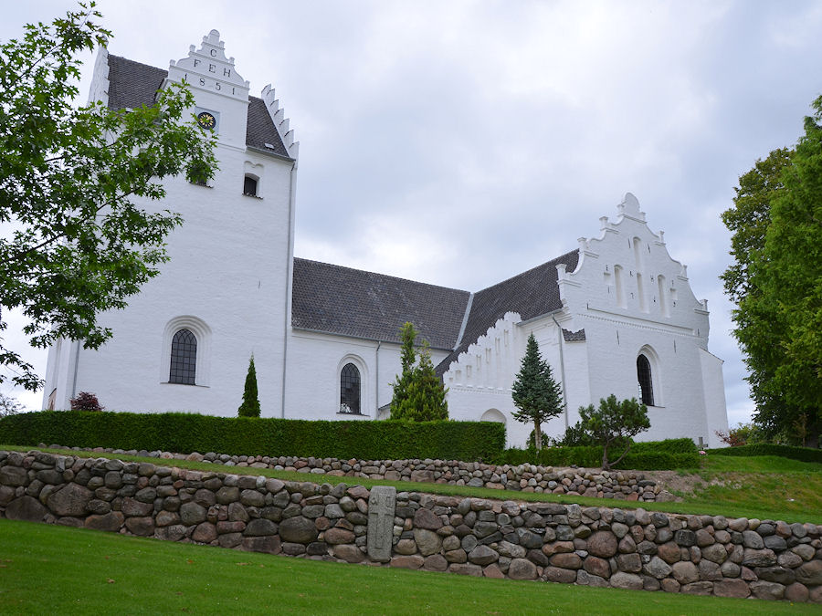 Vindinge Kirke, Nyborg Provsti. All © copyright Jens Kinkel