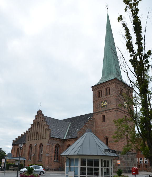 Vor Frue Kirke, Nyborg Provsti. All � copyright Jens Kinkel