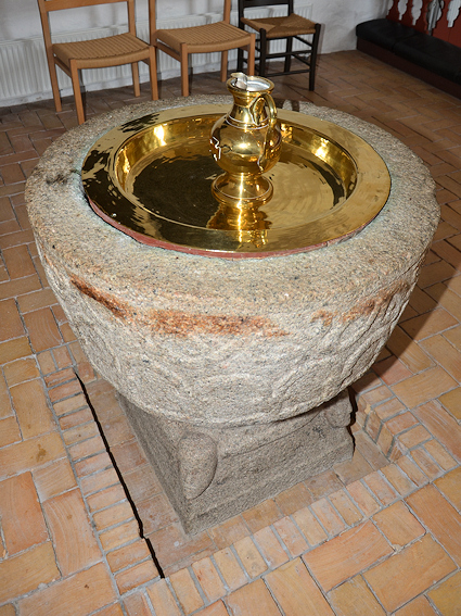 Ravsted Kirke, Aabenraa Provsti. All � copyright Jens Kinkel