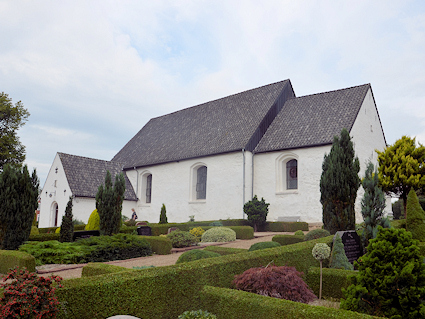 Uge Kirke, Aabenraa Provsti. All © copyright Jens Kinkel