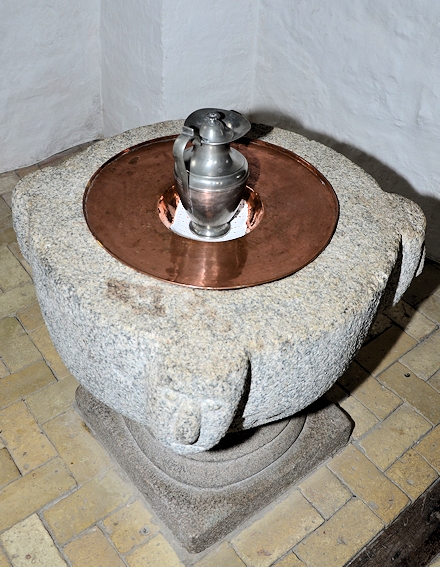 Aale Kirke,  Hedensted Provsti. All � copyright Jens Kinkel