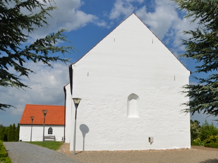 Bjerre Kirke,  Hedensted Provsti. All © copyright Jens Kinkel