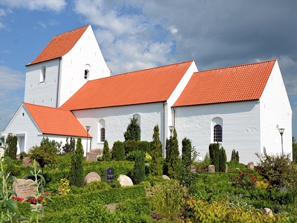 Bjerre Kirke,  Hedensted Provsti. All © copyright Jens Kinkel