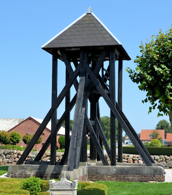 Glud Kirke, Hedensted Provsti. All © copyright Jens Kinkel