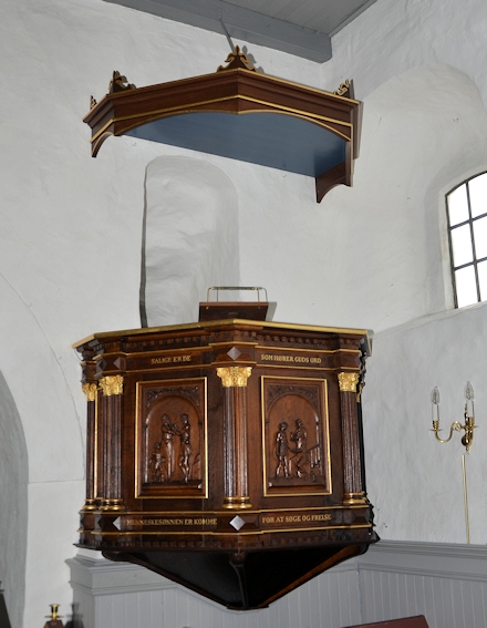 Hammer Kirke,  Hedensted Provsti. All  copyright Jens Kinkel