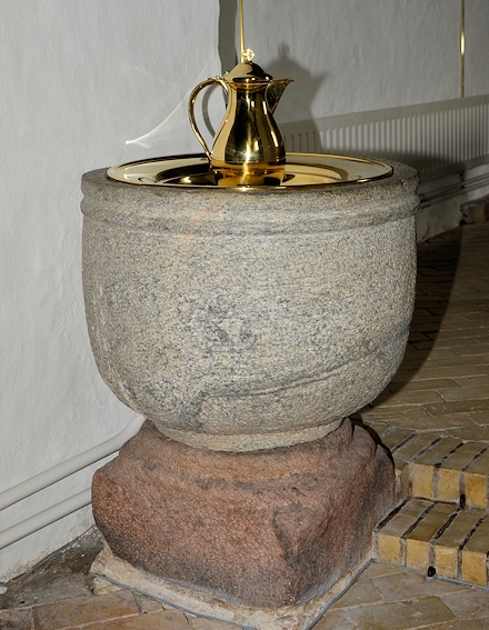 Hammer Kirke,  Hedensted Provsti. All  copyright Jens Kinkel