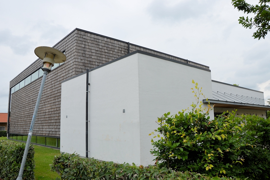 L�sning Kirke  Hedensted Provsti. All � copyright Jens Kinkel