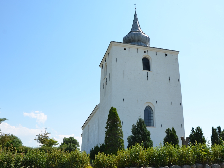 �lsted Kirke,  Hedensted Provsti. All � copyright Jens Kinkel