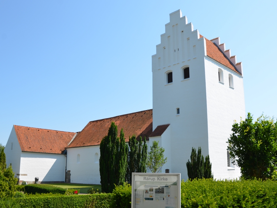 R�rup Kirke,  Hedensted Provsti. All � copyright Jens Kinkel