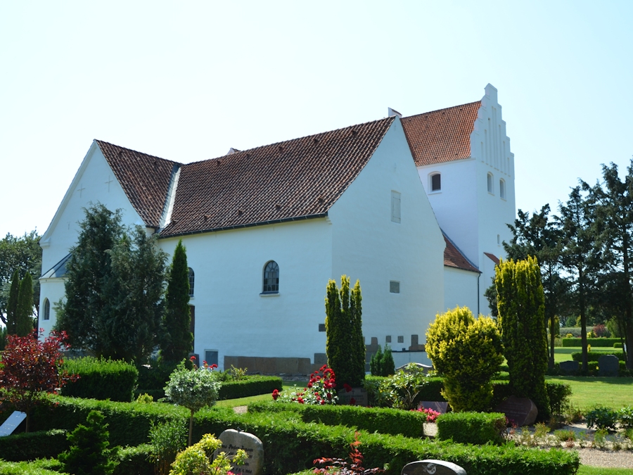 R�rup Kirke,  Hedensted Provsti. All � copyright Jens Kinkel