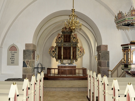 R�rup Kirke,  Hedensted Provsti. All � copyright Jens Kinkel