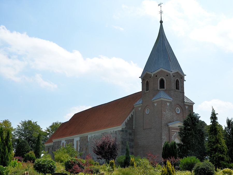 Egtved Kirke,  Vejle Provsti. All � copyright Jens Kinkel