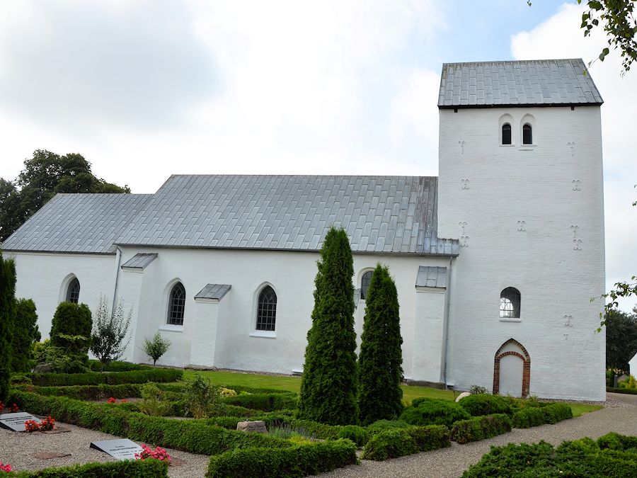 Engum Kirke,  Vejle Provsti. All � copyright Jens Kinkel
