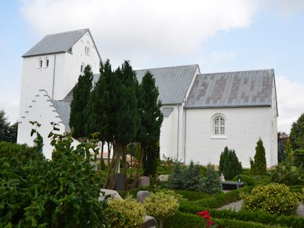 Engum Kirke,  Vejle Provsti. All © copyright Jens Kinkel