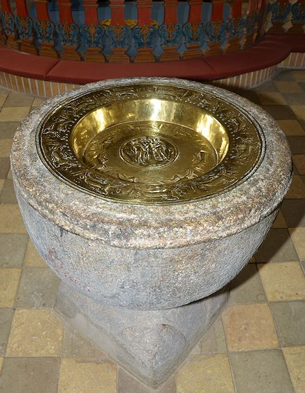 Engum Kirke,  Vejle Provsti. All � copyright Jens Kinkel