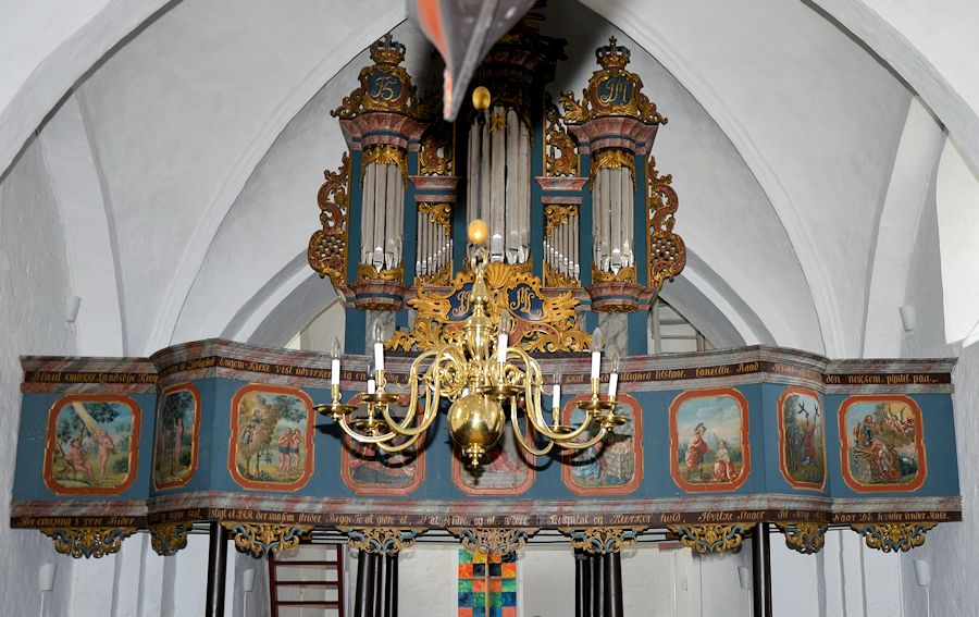 Engum Kirke,  Vejle Provsti. All � copyright Jens Kinkel