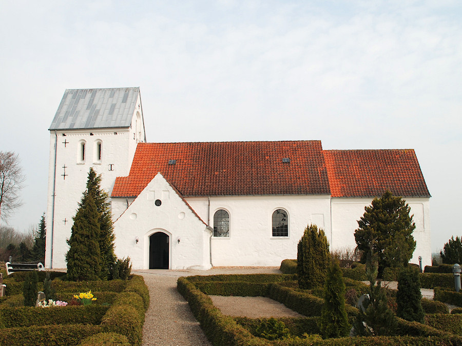 Hornstrup Kirke, Vejle Provsti. All  copyright Jens Kinkel