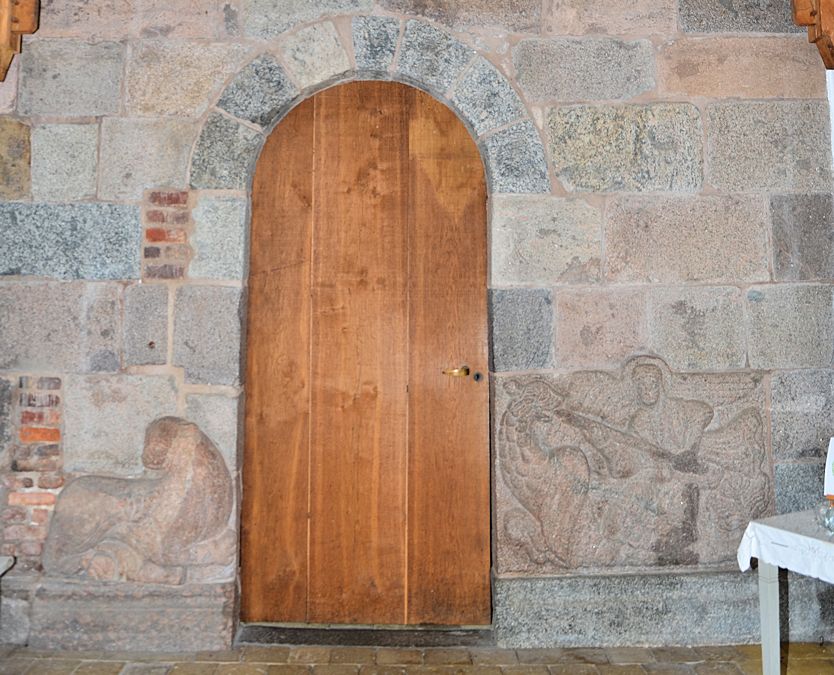 �ster Starup Kirke,  Vejle Provsti. All � copyright Jens Kinkel