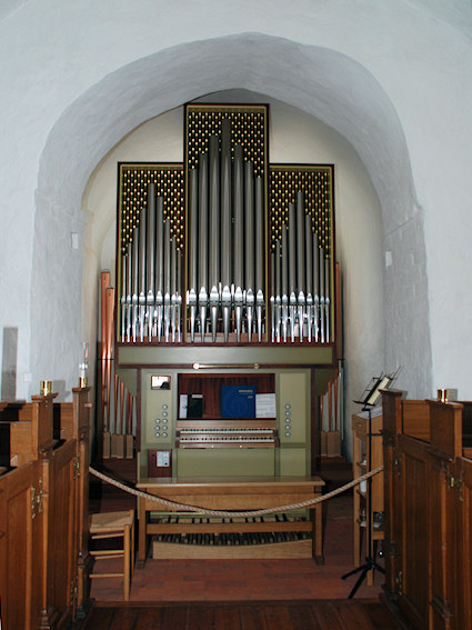 Annisse Kirke, Frederiksv�rk Provsti. All � copyright Jens Kinkel