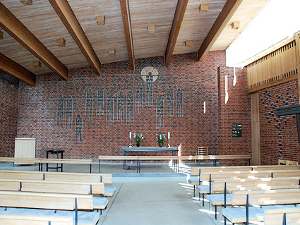 Bistrup Kirke, Rudersdal Provsti. All � copyright Jens Kinkel