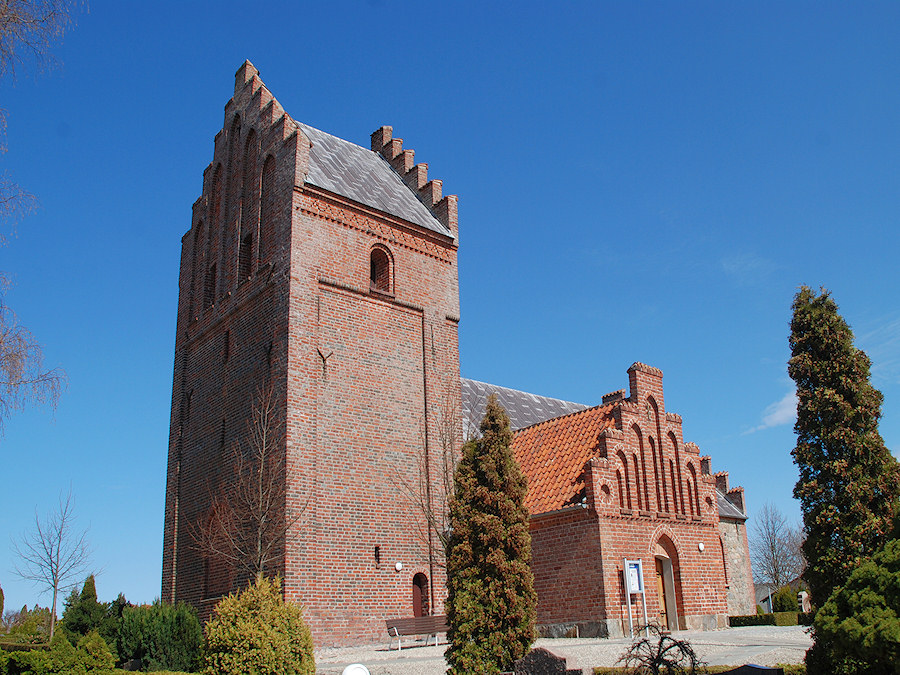 Blistrup Kirke, Frederiksv�rk Provsti. All � copyright Jens Kinkel