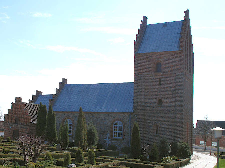 Blistrup Kirke, Frederiksv�rk Provsti. All � copyright Jens Kinkel