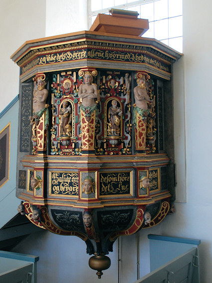 Blistrup Kirke, Frederiksv�rk Provsti. All � copyright Jens Kinkel