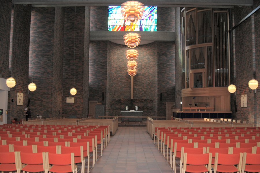 Br�ndby Strand Kirke