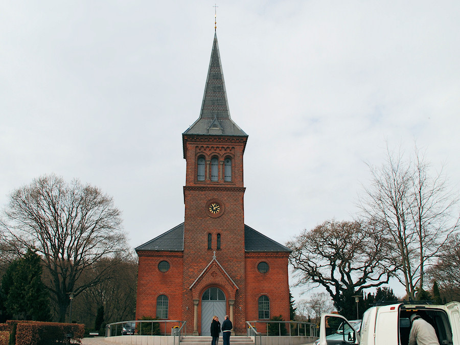 Egeb�ksvang Kirke, Helsing�r Domprovsti. All � copyright Jens Kinkel