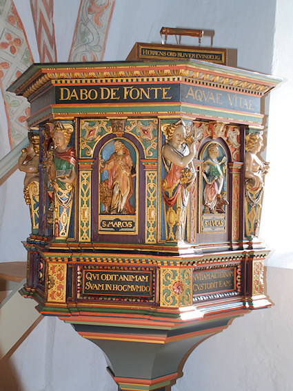 Esb�nderup Kirke, Frederiksv�rk Provsti. All � copyright Jens Kinkel