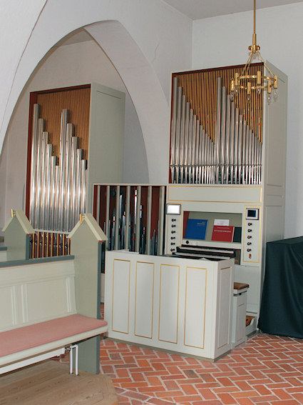 Esb�nderup Kirke, Frederiksv�rk Provsti. All � copyright Jens Kinkel