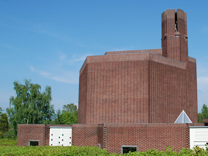 Gammel Holte Kirke, Rudersdal Provsti. All � copyright Jens Kinkel