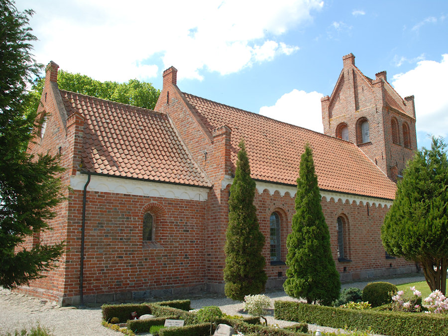 Gr�se Kirke, Frederikssund Provsti
