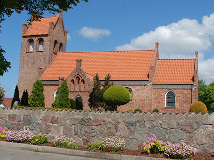 Gr�se Kirke, Frederikssund Provsti