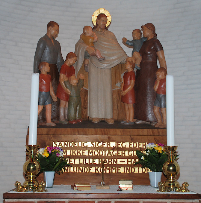 Holte Kirke, Rudersdal Provsti. All  copyright Jens Kinkel
