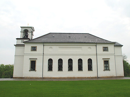 H�rsholm Kirke, Fredensborg Provsti. All � copyright Jens Kinkel