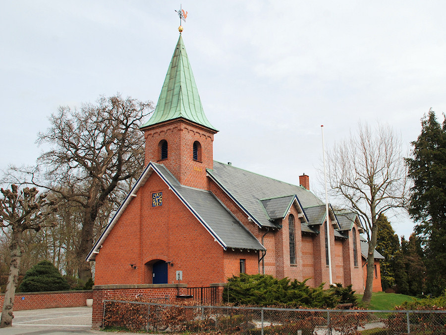 Humleb�k Kirke, Fredensborg Provsti. All � copyright Jens Kinkel