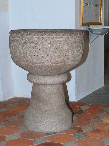 Karlebo Kirke, Fredensborg Provsti. All � copyright Jens Kinkel